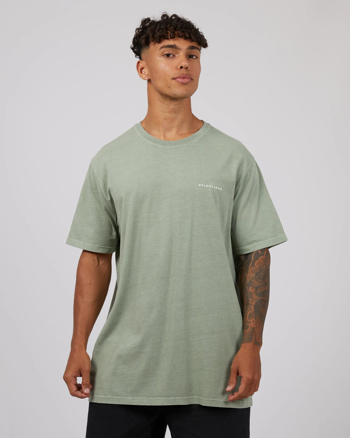 ESSENTIAL TEE